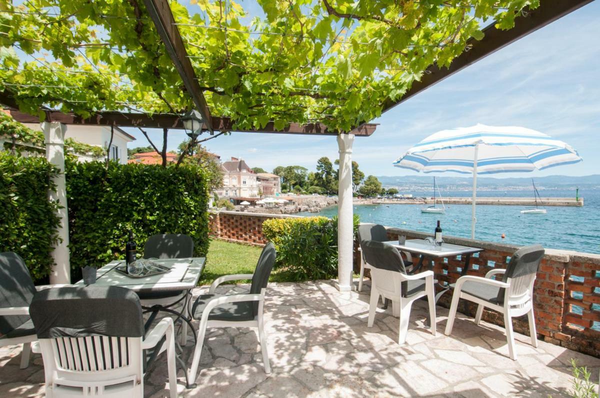 Apartmani Belsito Lovran Exterior foto